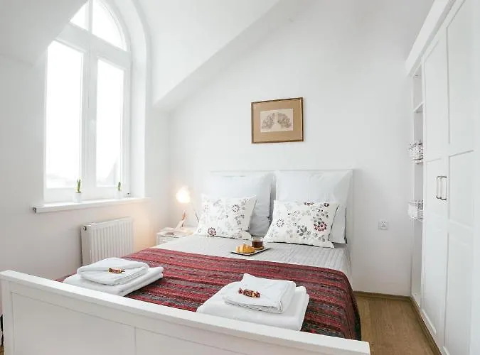 شقة Comfystay Old Town